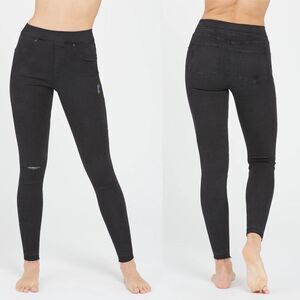 Spanx Vintage Black Distressed Ankle Skinny Jeans | Size S